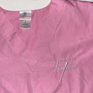 MLB NY Yankees Nurse Scrub Top.
